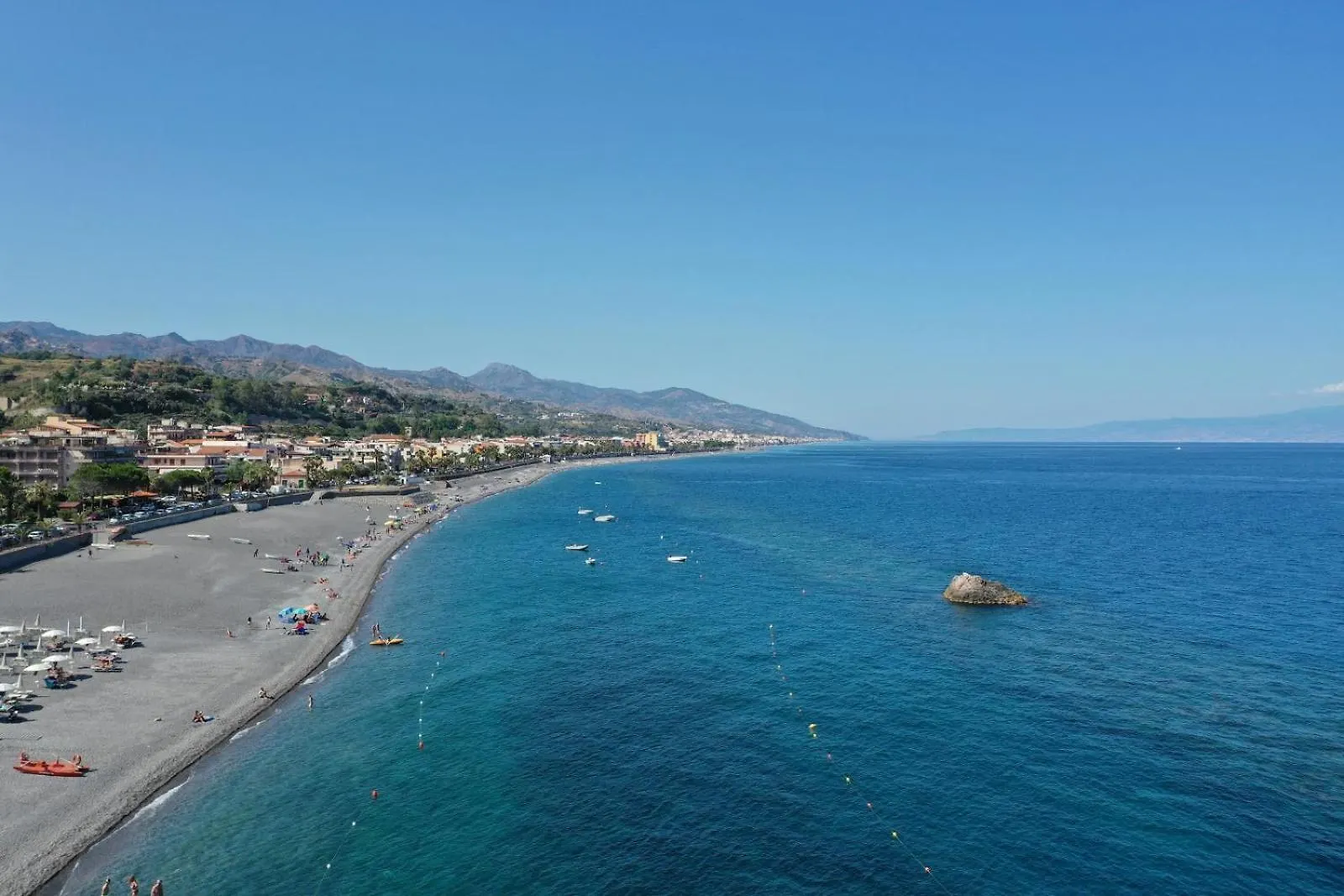 דירות SantʼAlessio Siculo Casa Vacanze Sul Mare 0*,  איטליה